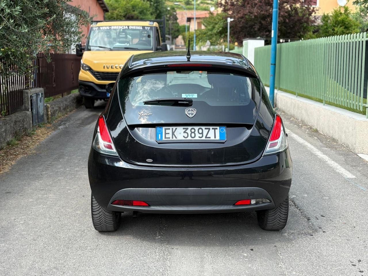 Lancia Ypsilon 0.9 TwinAir 85 CV 5 porte S&S Platinum