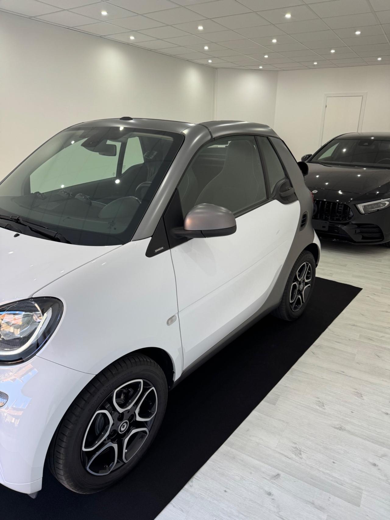 Smart ForTwo 70 1.0 twinamic cabrio Passion