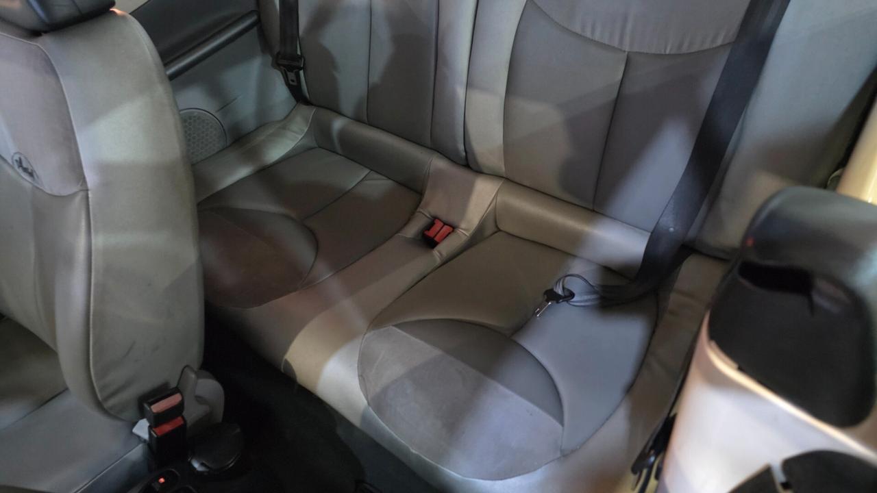 Citroen C3 Pluriel 1.4 HDi 70CV Pack Techno D&G