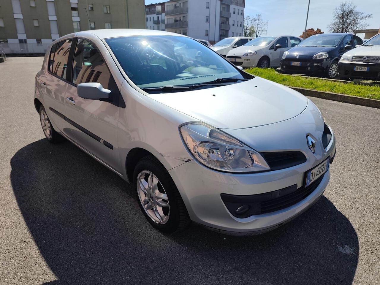 Renault Clio 1.2 Benz 5 porte euro 4