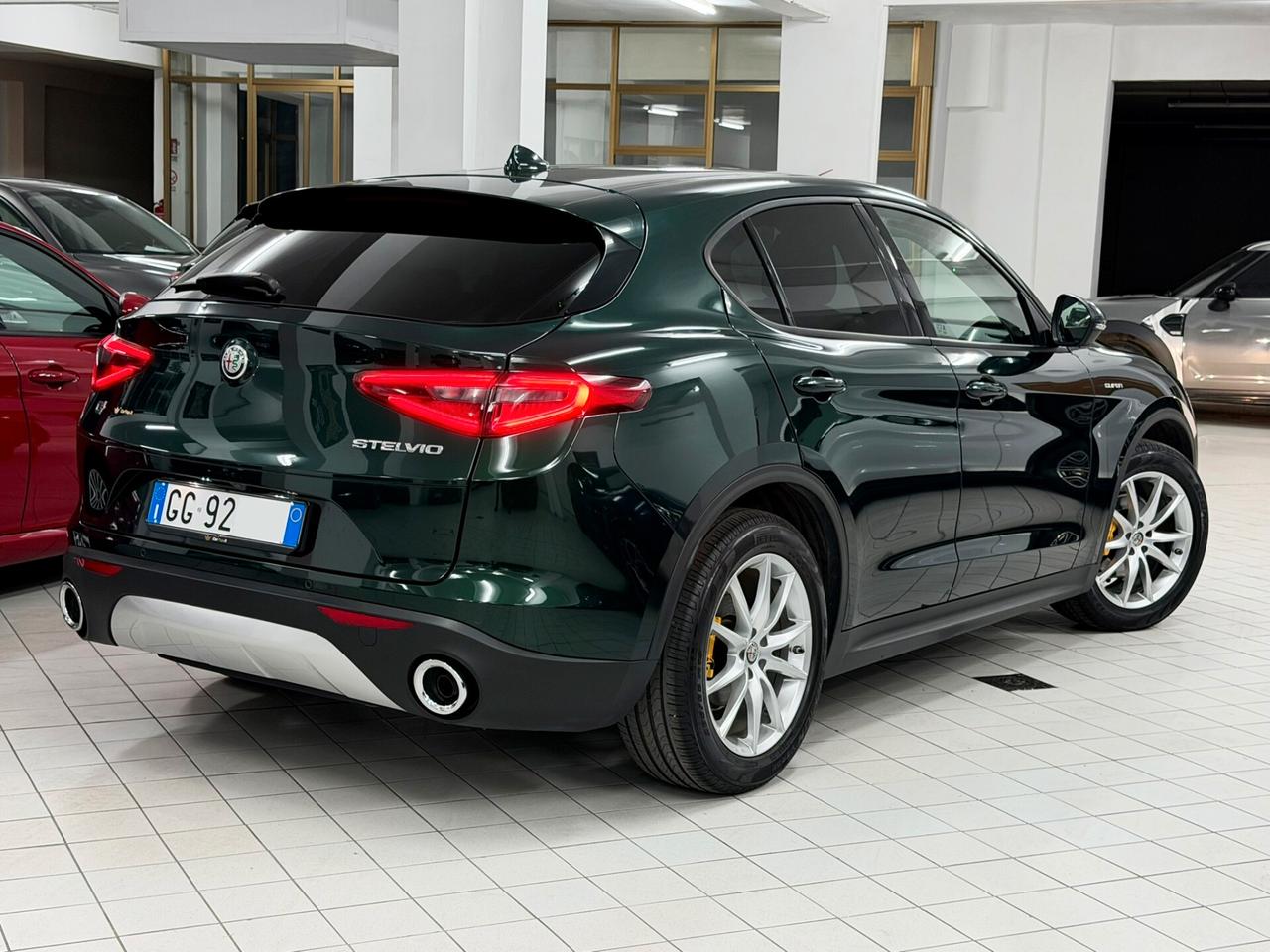 2.2 TD 190 CV EXECUTIVE Q4 19" HARMAN KARDON + SUBWOOFER