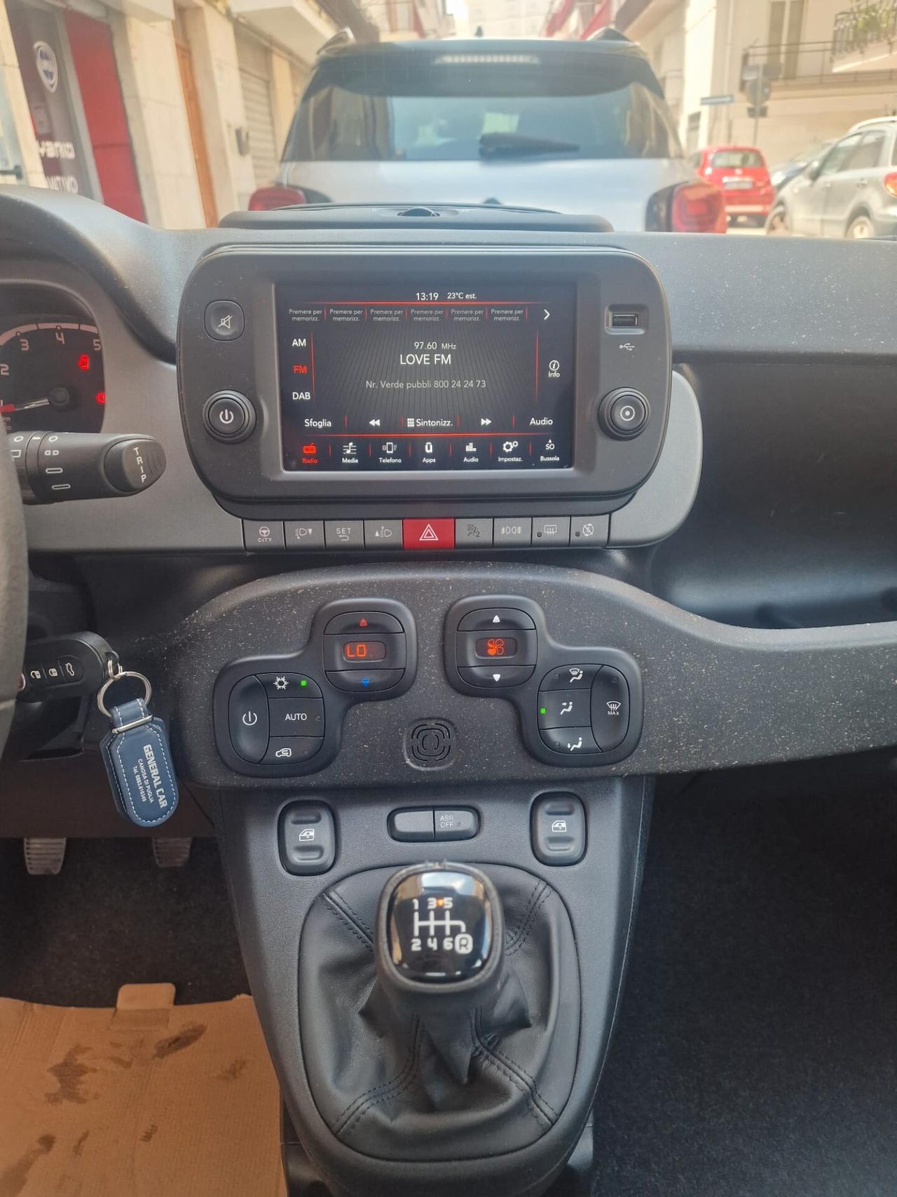 Fiat Panda 1.0 FireFly S&S Hybrid City Cross