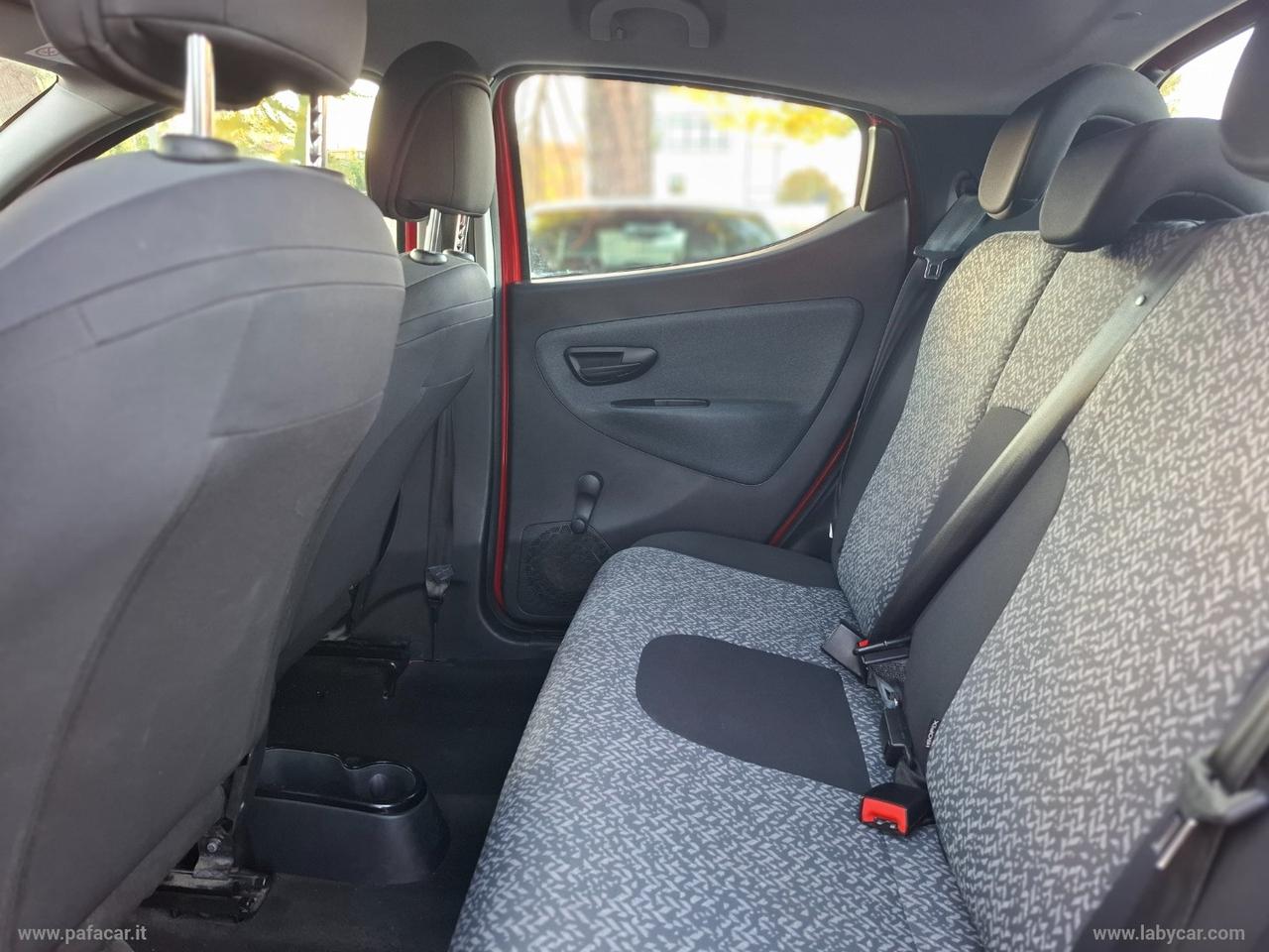 LANCIA Ypsilon 1.0 FireFly 5p.S&S Hybrid Silver