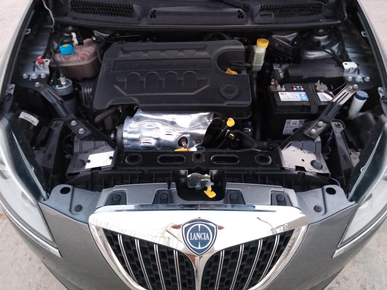 Lancia Delta 1.6 MJT DPF Selectronic Platinum