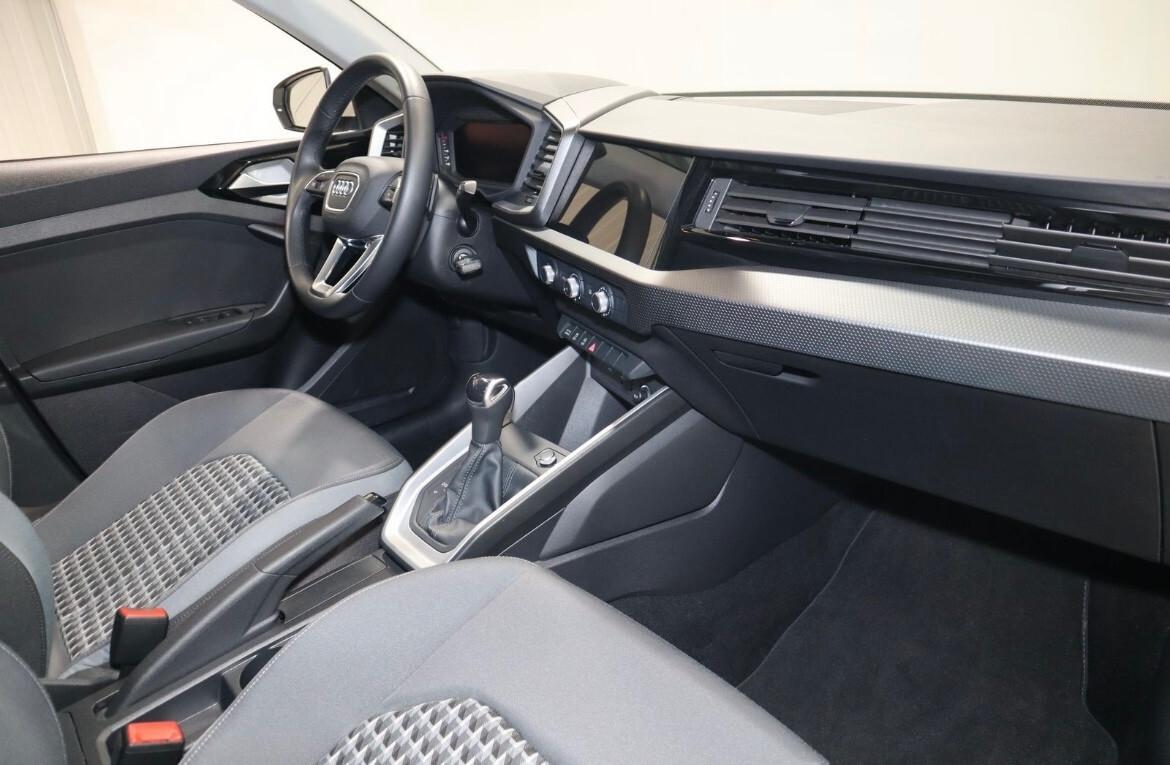Audi A1 Sportback 40 TFSI S line 207 cv