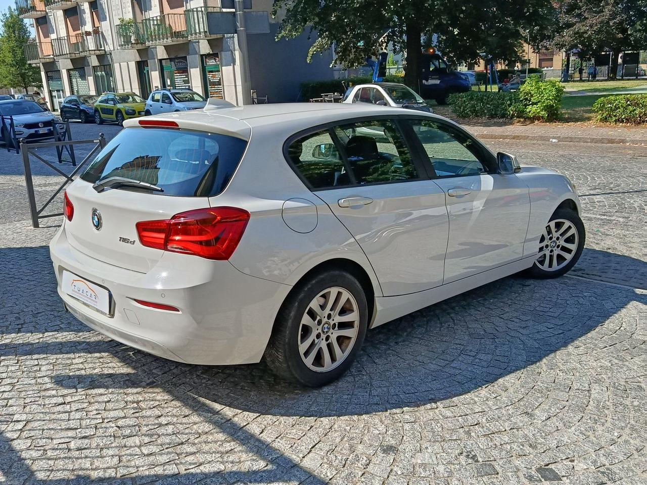 Bmw 116 d Advantage #11610
