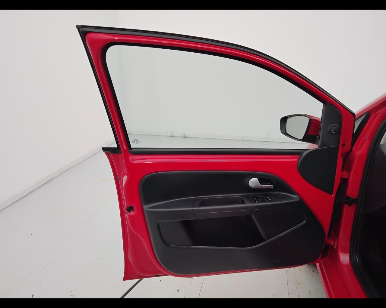 VOLKSWAGEN up! 5p 2017 - up! 5p 1.0 eco up! Move up! 68cv my20