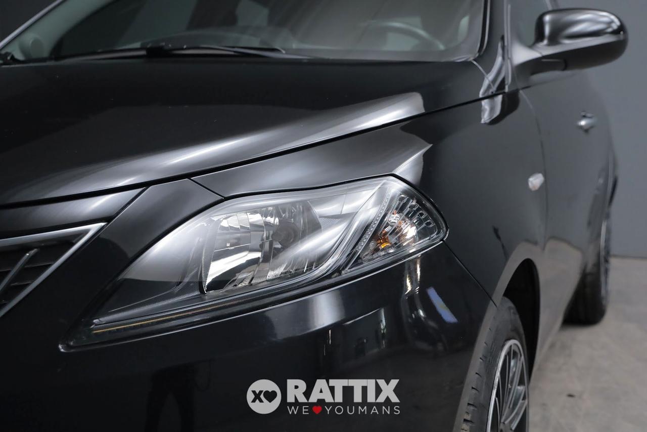 Lancia Ypsilon 1.0 Firefly Hybrid 70CV Gold