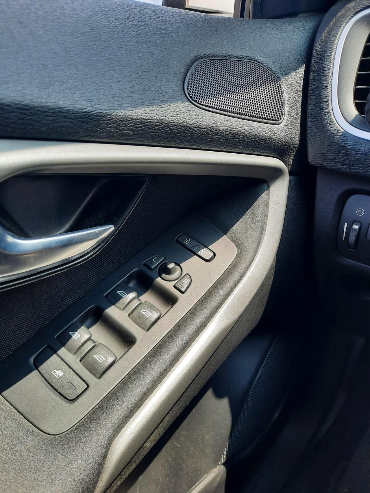 Volvo V40 D2 1.6 Momentum