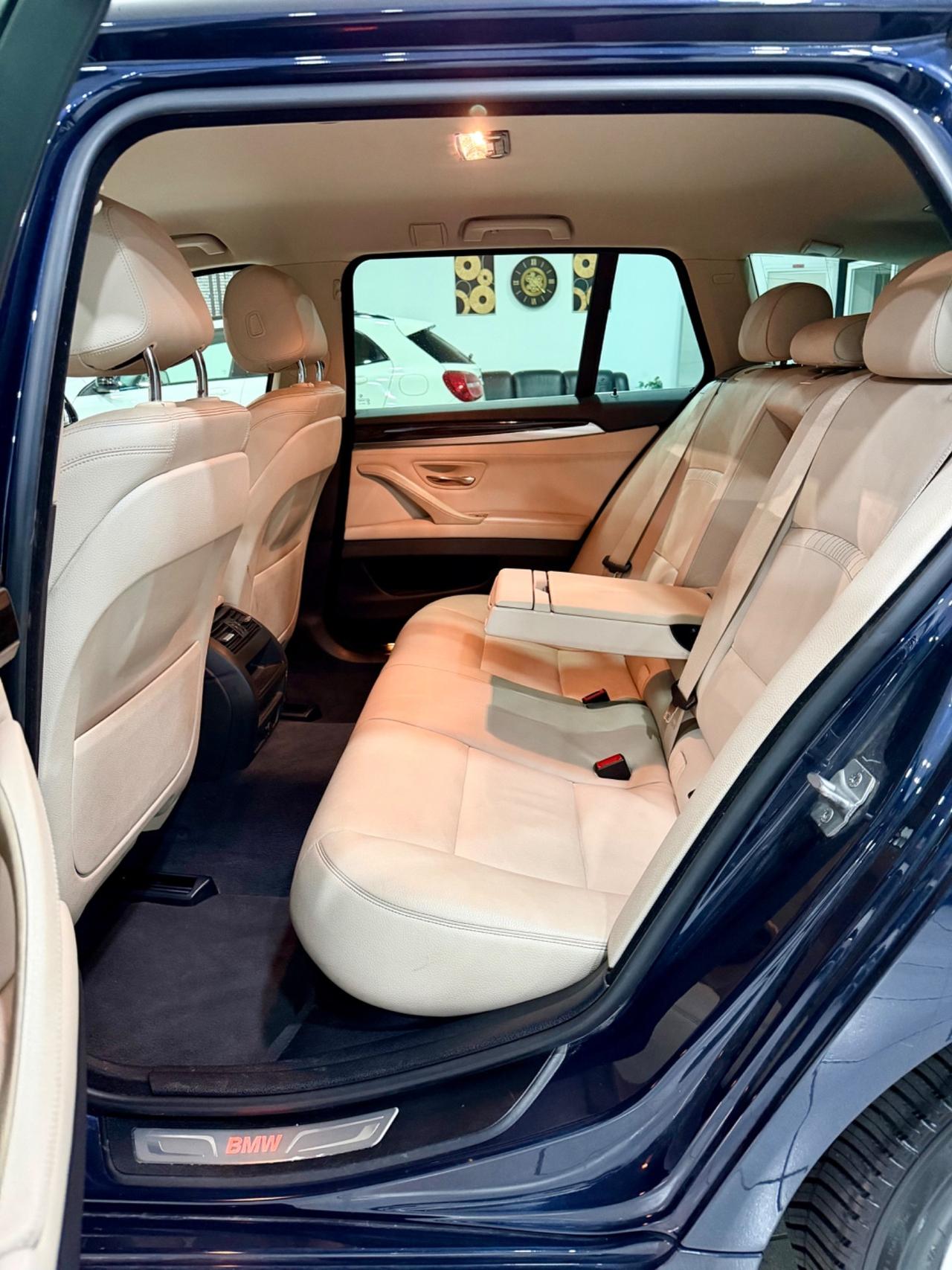 Bmw 525 525d xDrive Touring Luxury