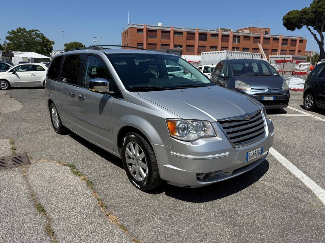 Chrysler Voyager Grand Voyager 2.8 CRD DPF LX