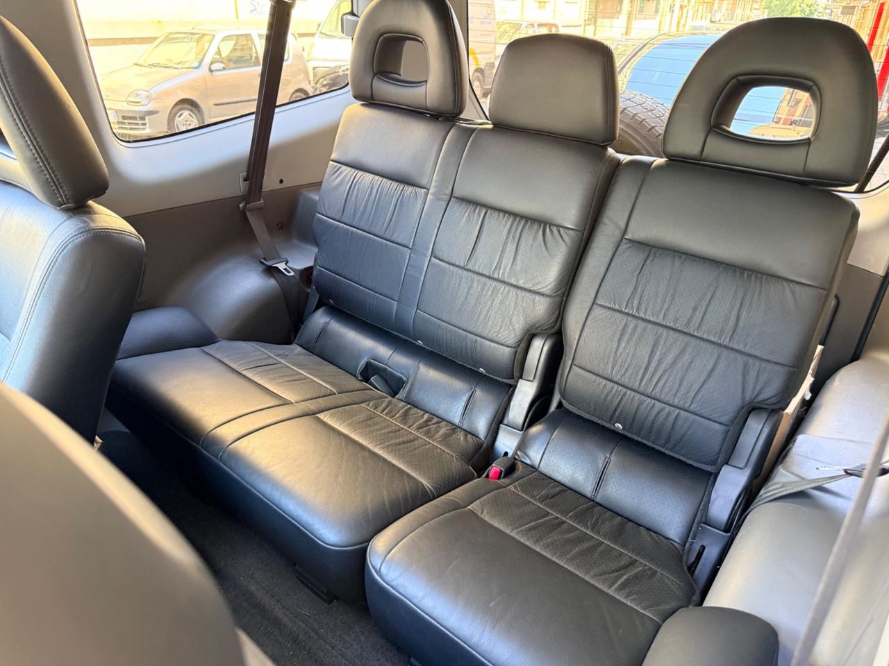 Mitsubishi Pajero 3.2 16V DI-D 3p. GLS2