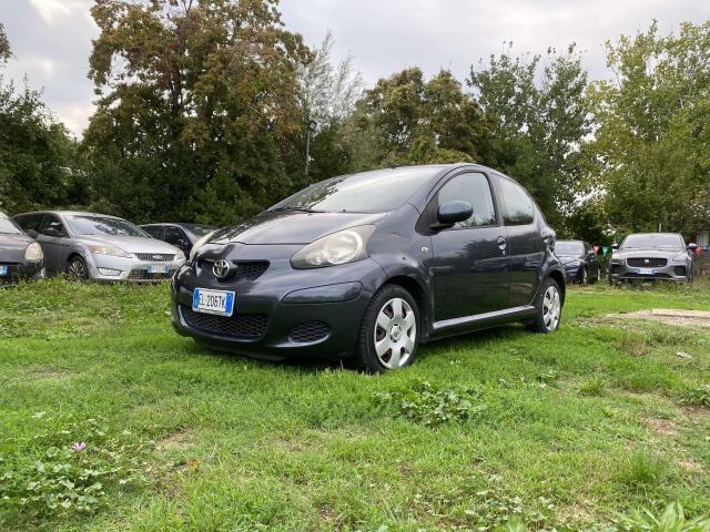 Toyota Aygo 5p * AUTOMATICA * Euro 5 1.0 Sol Connect