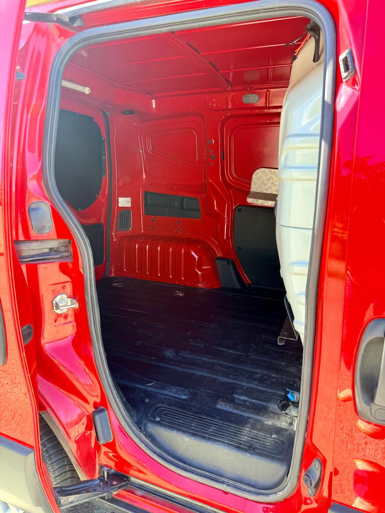 Fiat Fiorino 1.3 MJT 95 CV Adventure E5+