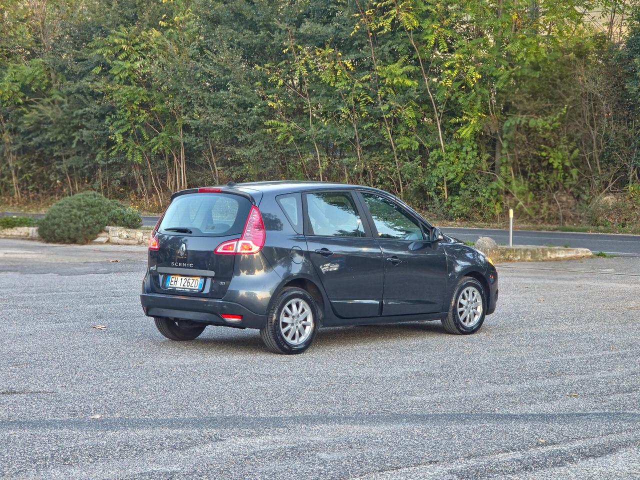 Renault Scenic Scénic X-Mod 1.5 dCi 110CV Luxe E5 Manuale NEO 2011
