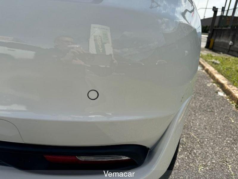 FIAT 500 1.0 Hybrid Hey Google