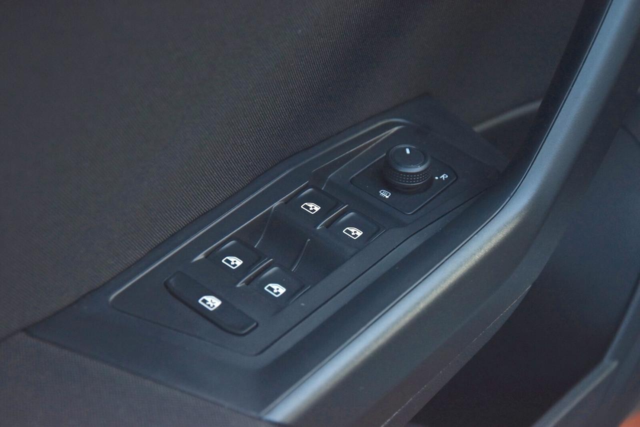 Volkswagen T-Roc 1.0 TSI Business