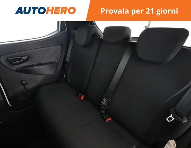 LANCIA Ypsilon 1.2 69 CV 5 porte Silver