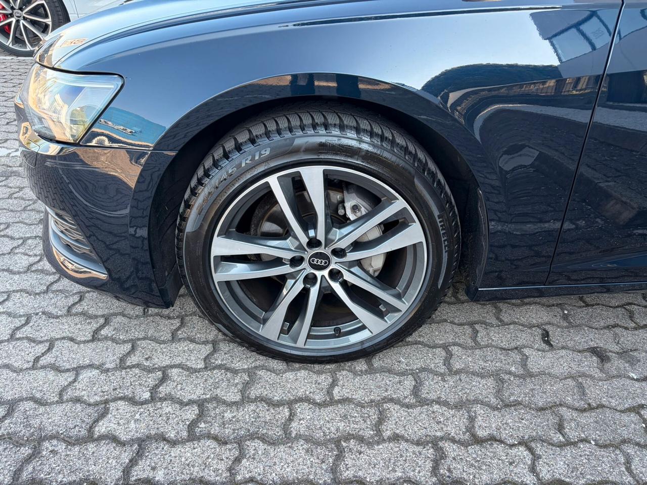 Audi A6 Avant 40 2.0 tdi mhev Business s-tronic my19