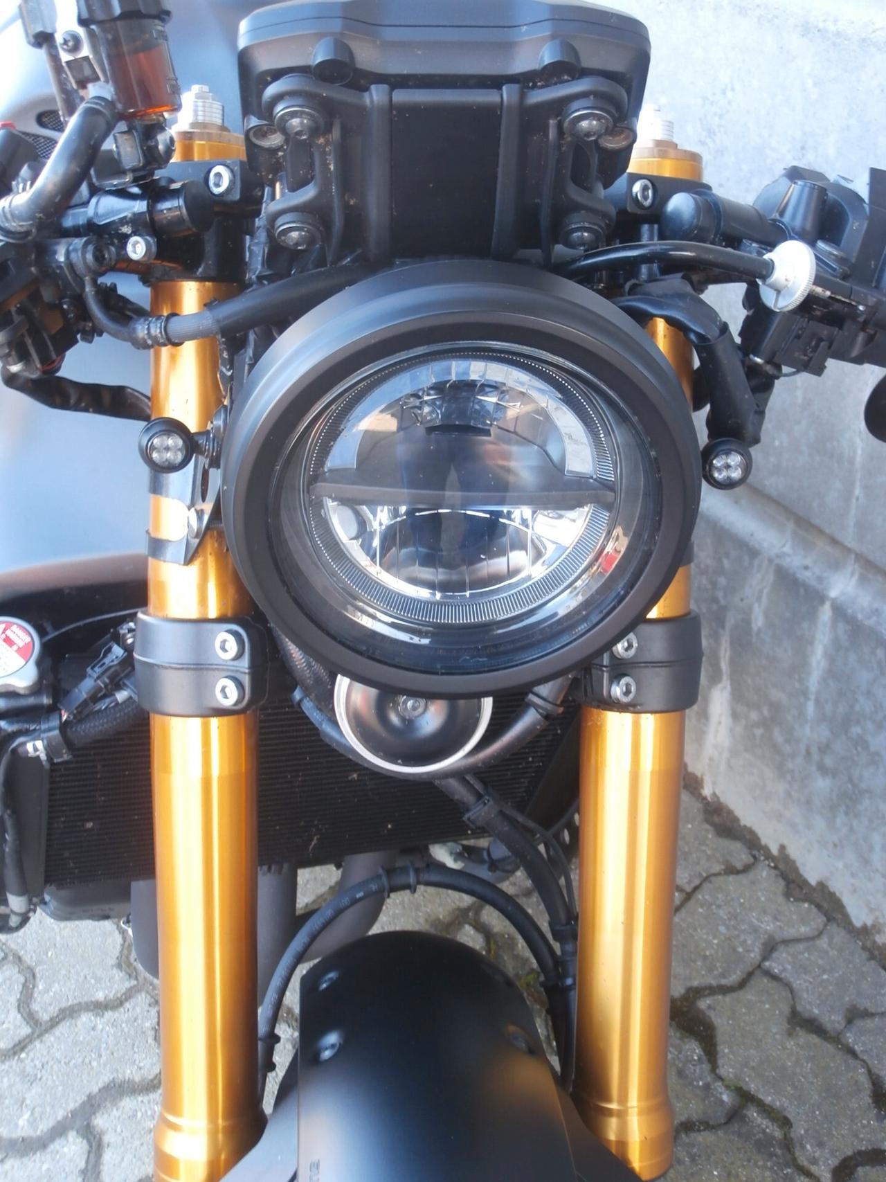 Yamaha XSR 900 (2022 - 24) del 2023 passaggio incluso.