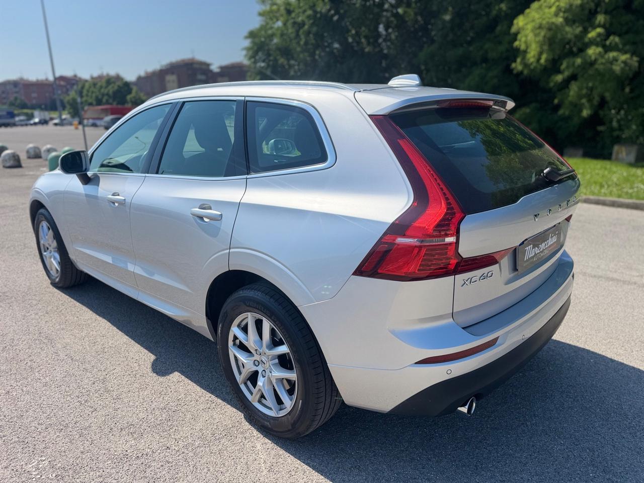 VOLVO XC 60 B4 AWD UNI PROP IVA ESPOSTA