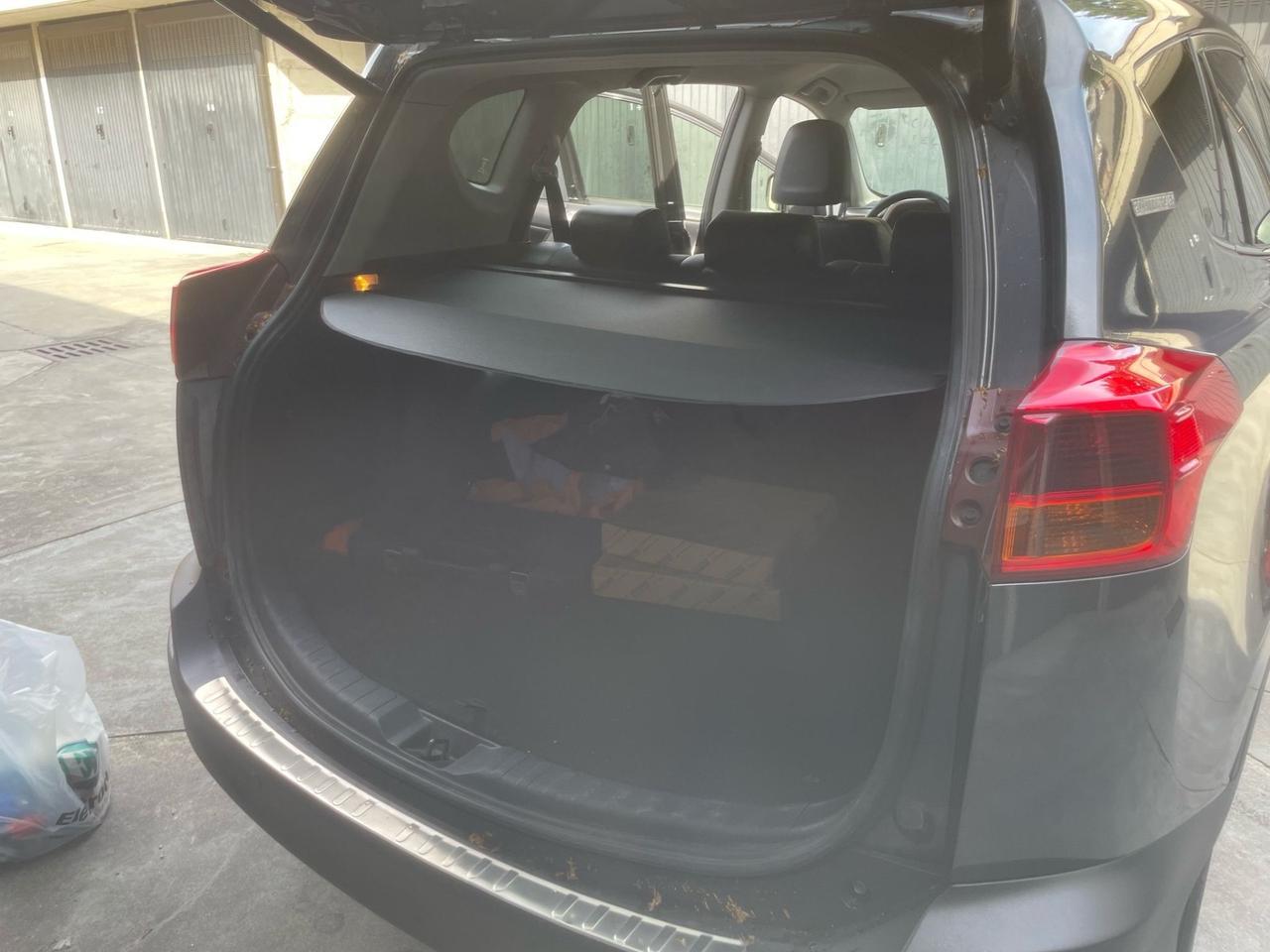 Toyota RAV 4 RAV4 2.2 D-4D 4WD Lounge
