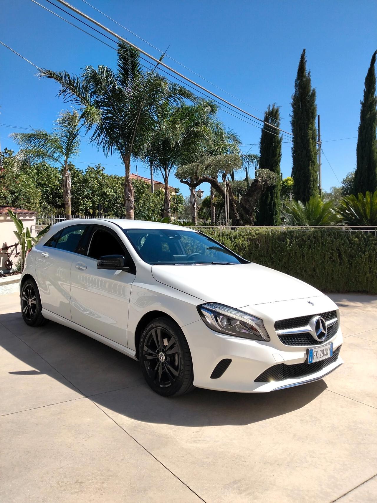 Mercedes-benz A 180 d Premium