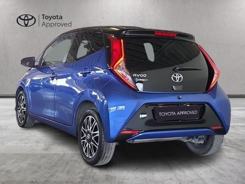 Toyota Aygo 2ª serie Connect 1.0 VVT-i 72 CV 5 porte x-clusiv