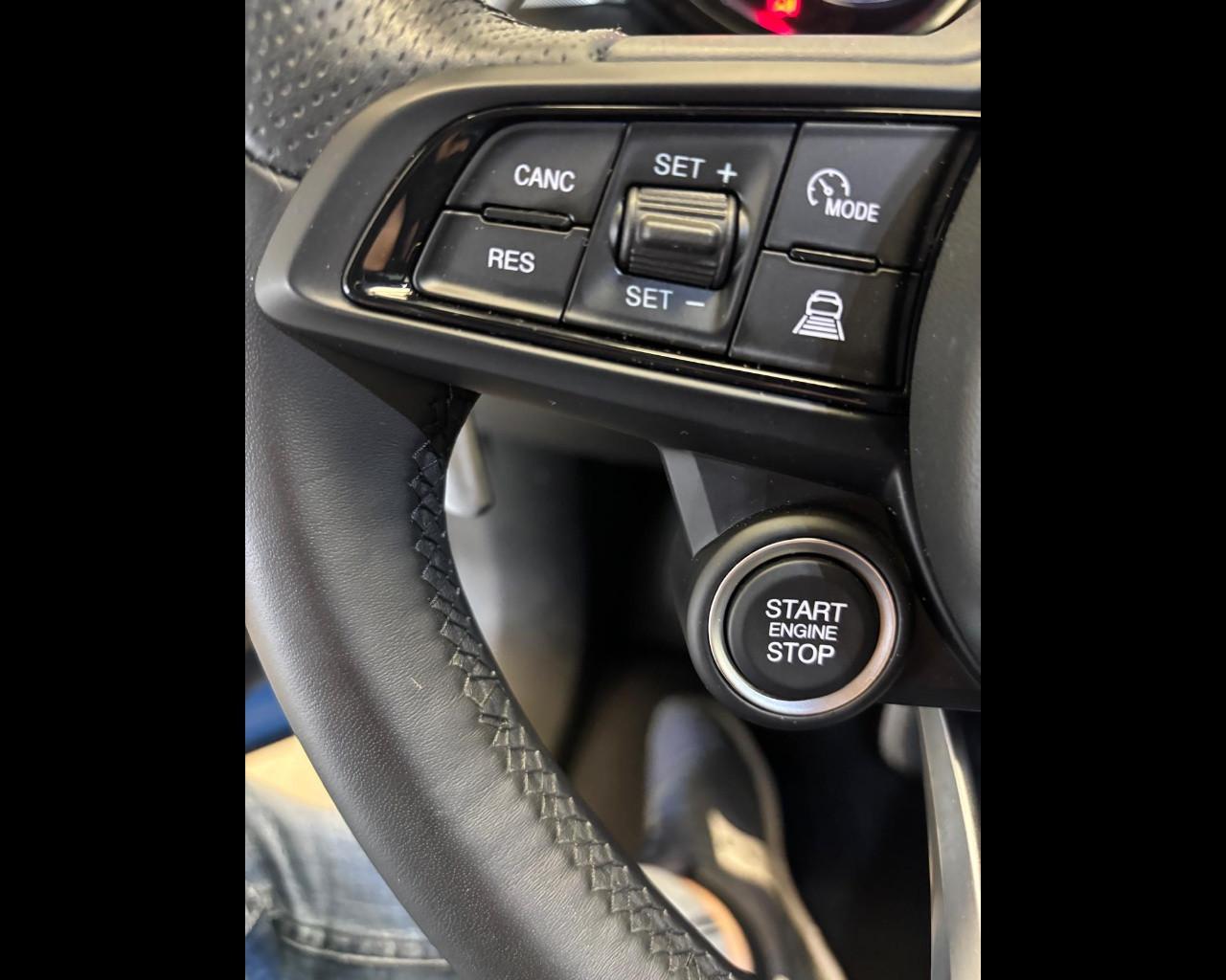 ALFA ROMEO Tonale - Tonale 1.5 hybrid Veloce 160cv tct7