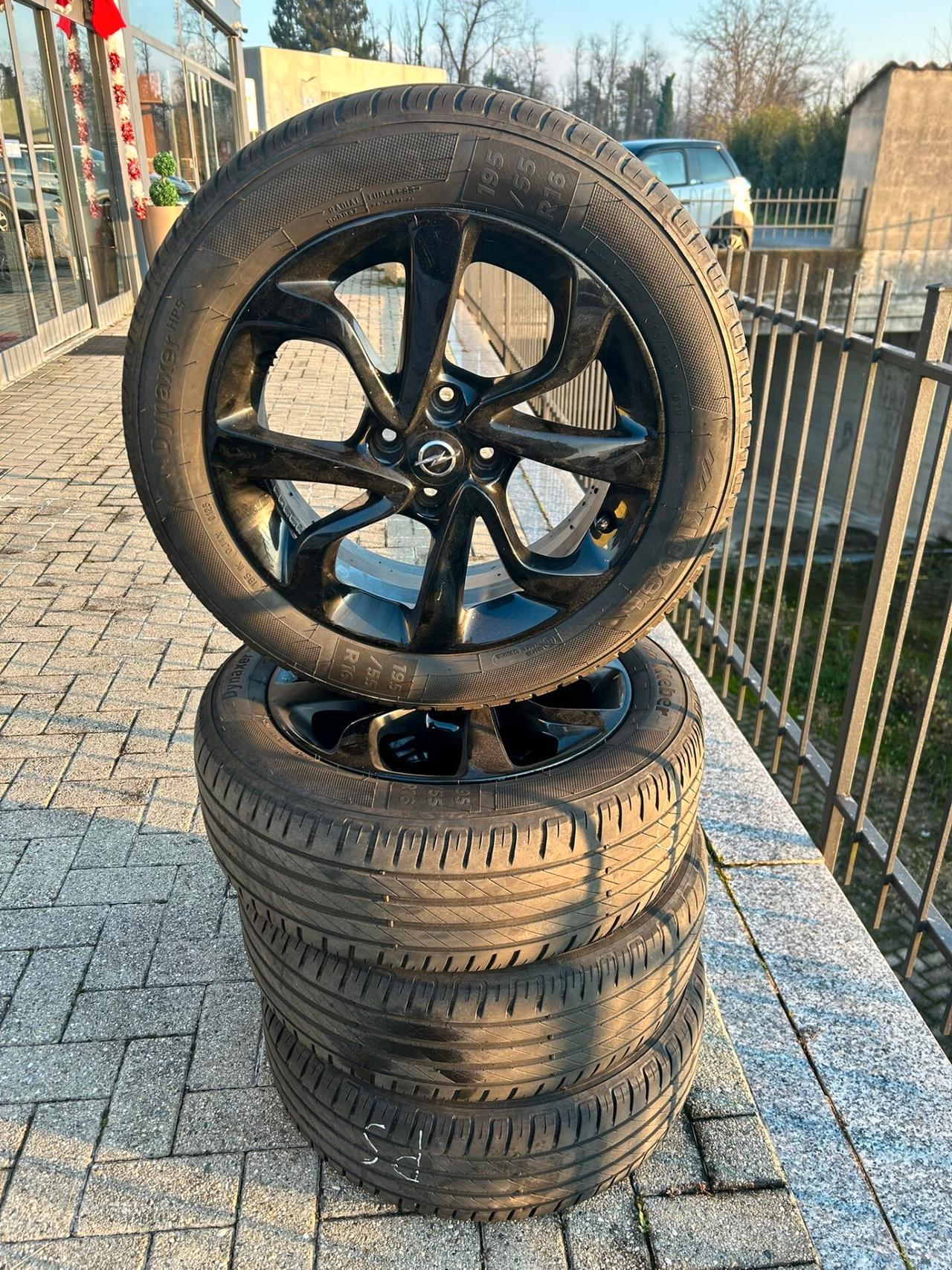 Opel Corsa 1.3 CDTI 5p b-Color