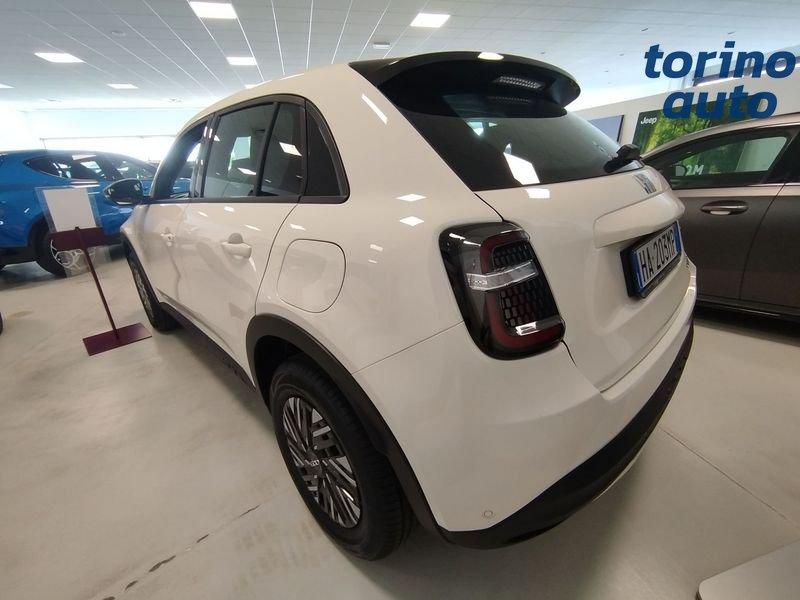 FIAT 600 1.2 Hybrid 110cv