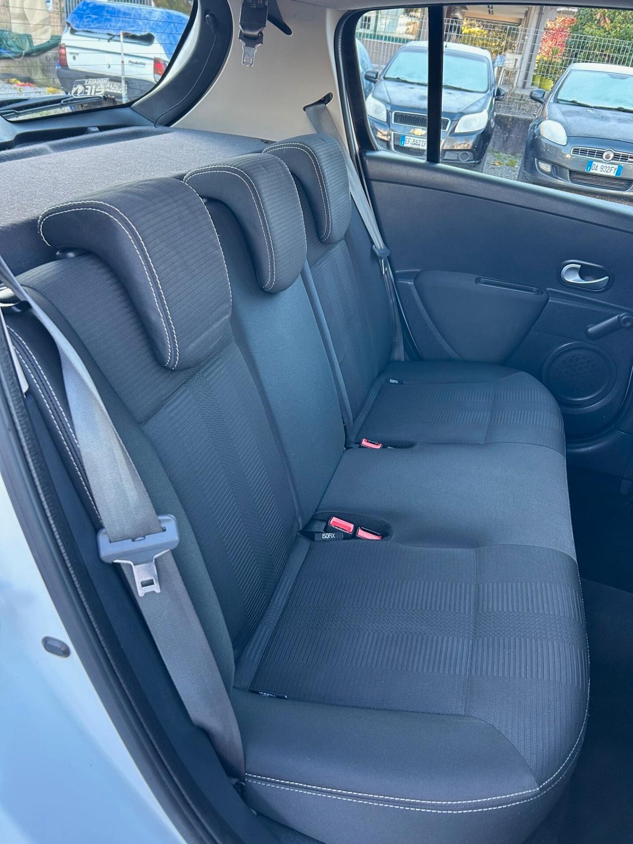 Renault Clio 1.5 dCi 5p UNIPROPRIETARIO-NEOPATENTATI