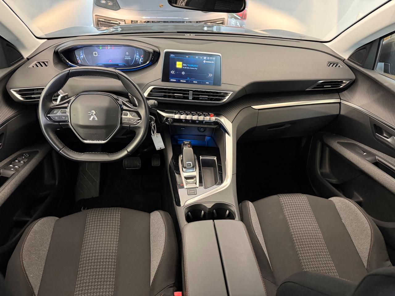 Peugeot 3008 BlueHDi 130 S&S Allure