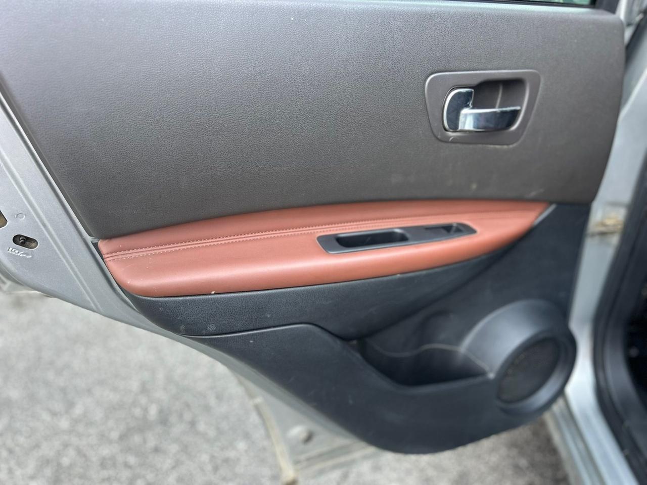 Nissan Qashqai 2.0 dCi DPF 4WD Tekna