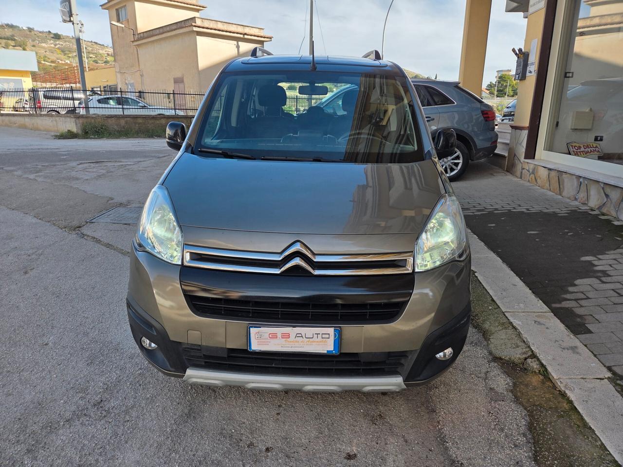 CITROEN BERLINGO 1.6 HDI 100 CV 5 POSTI NAVIGAT KMCERT