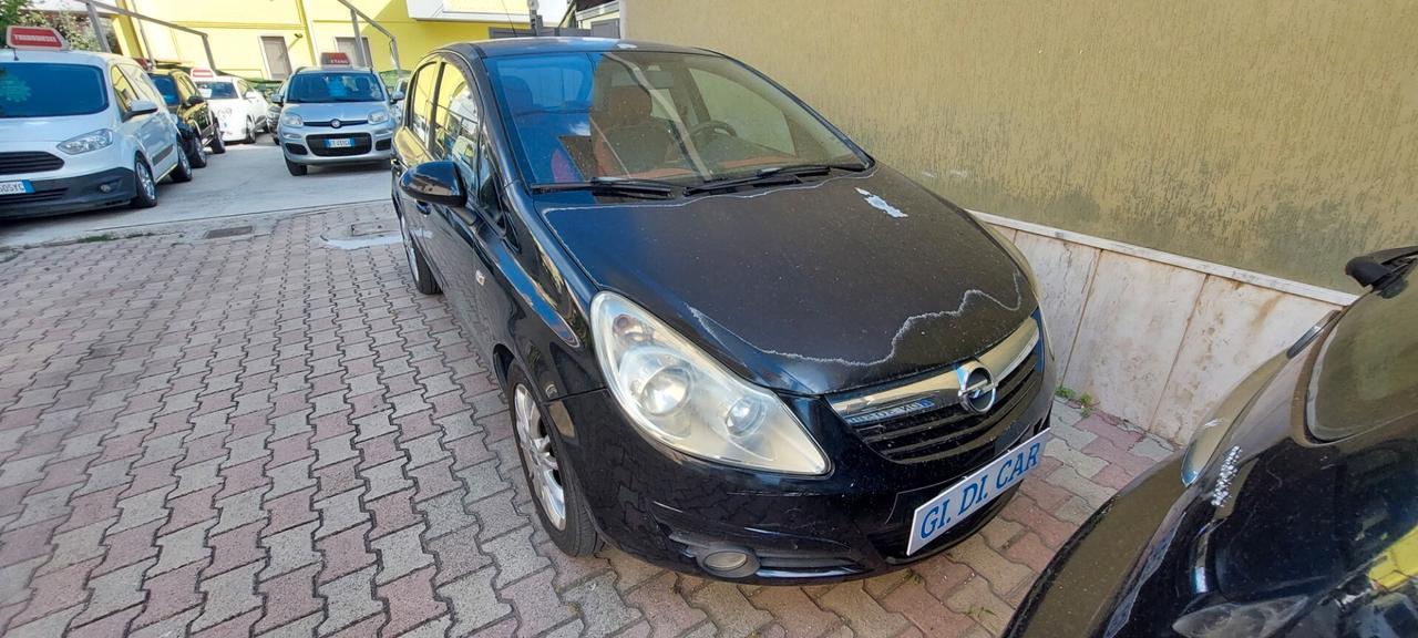 CORSA 1,2 GPL DI SERIE SCADENZA 2029 AUX LEGA MOTORE IMPECCABILE X NEOPATENTATI