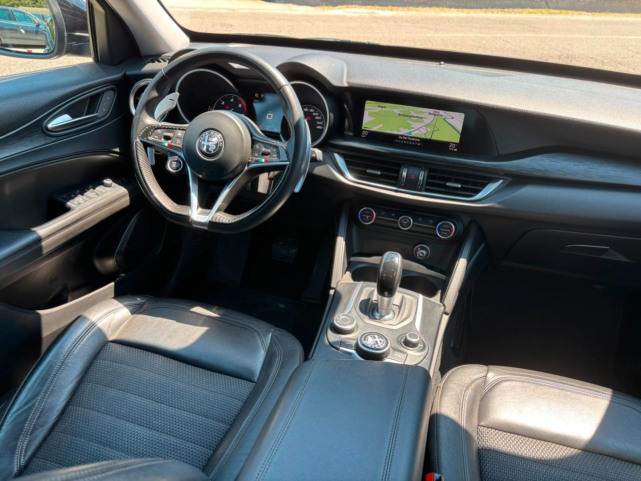 Alfa Romeo Stelvio 2.2 Turbodiesel 180 CV AT8 Q4 Business