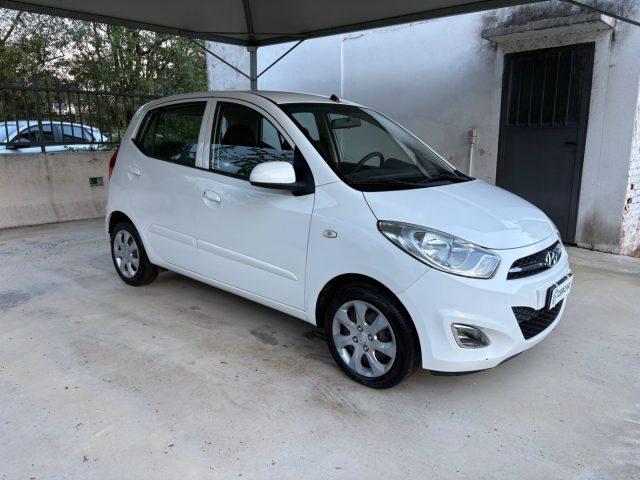 HYUNDAI i10 1.1 12V EURO 5 BENZ OK NEOP POCHISSIMI CHILOMETRI
