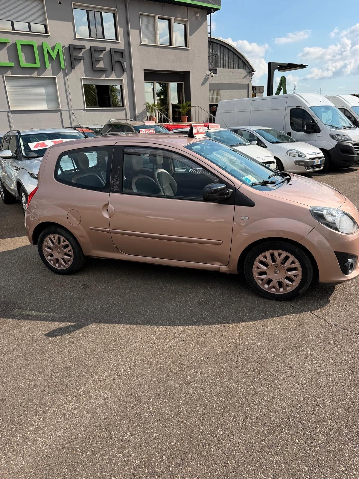 Renault Twingo 1.2 lev Miss Sixty 75cv