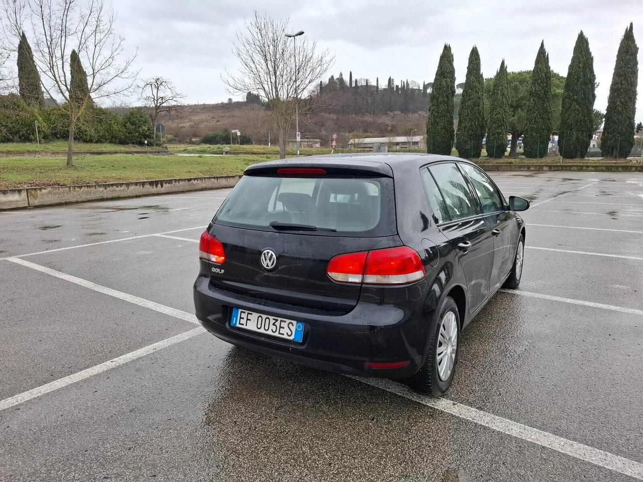 Volkswagen Golf Utilitaria