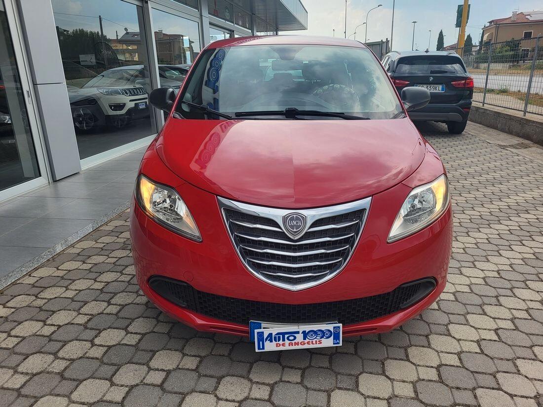 Lancia Ypsilon 1.3 MJT 16V 95 CV 5 PORTE