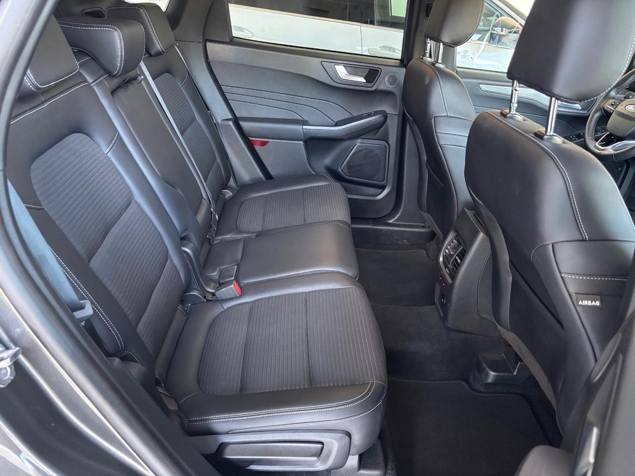 Ford Kuga 2.0 EcoBlue 120 CV aut. 2WD Titanium Business