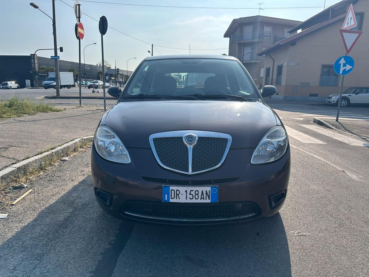 Lancia Ypsilon 1.2 Versus