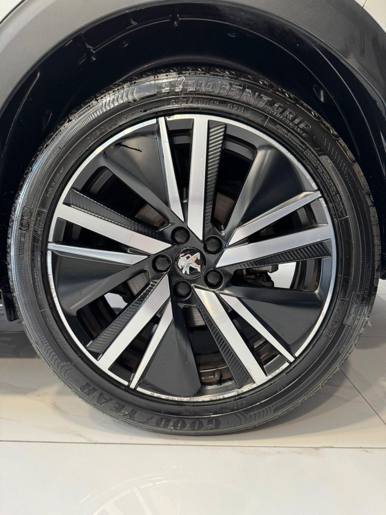 Peugeot 3008 BlueHDi 130 S&S EAT8 GT Pack TETTO APRIBILE