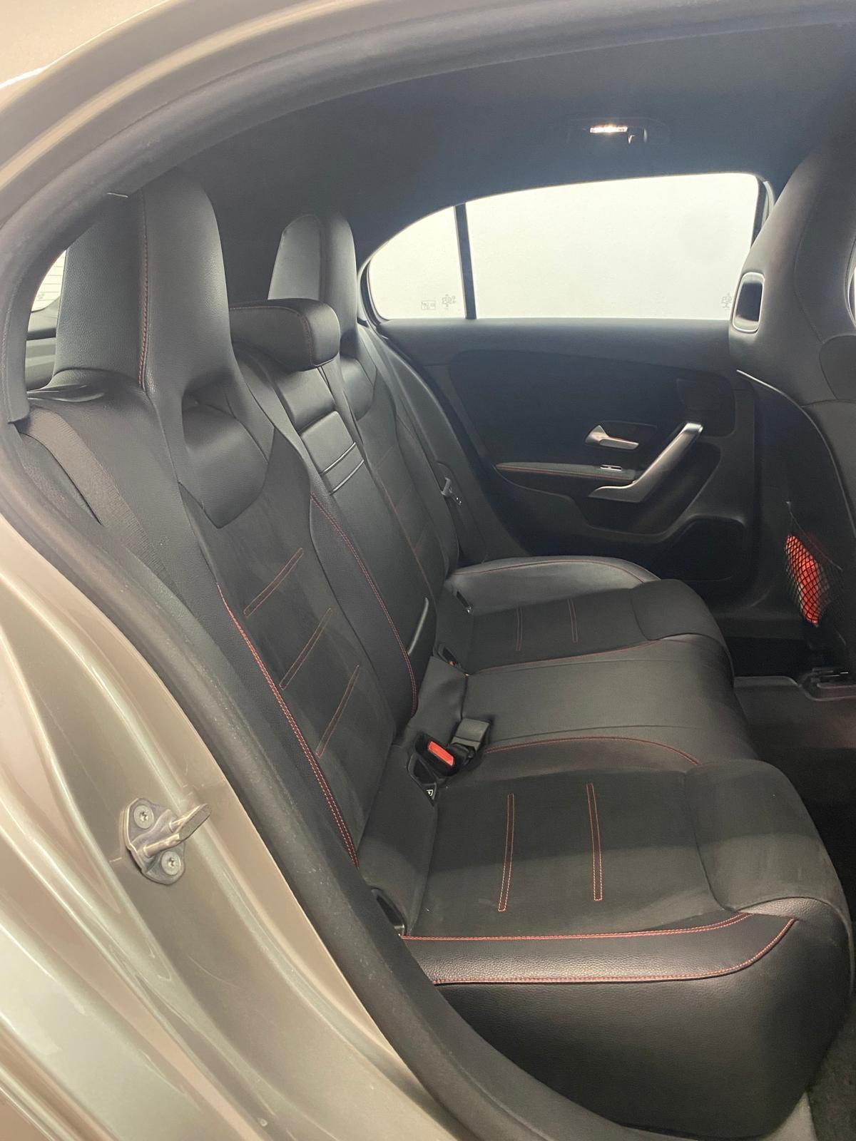 Mercedes-benz A 180 d Automatic Premium