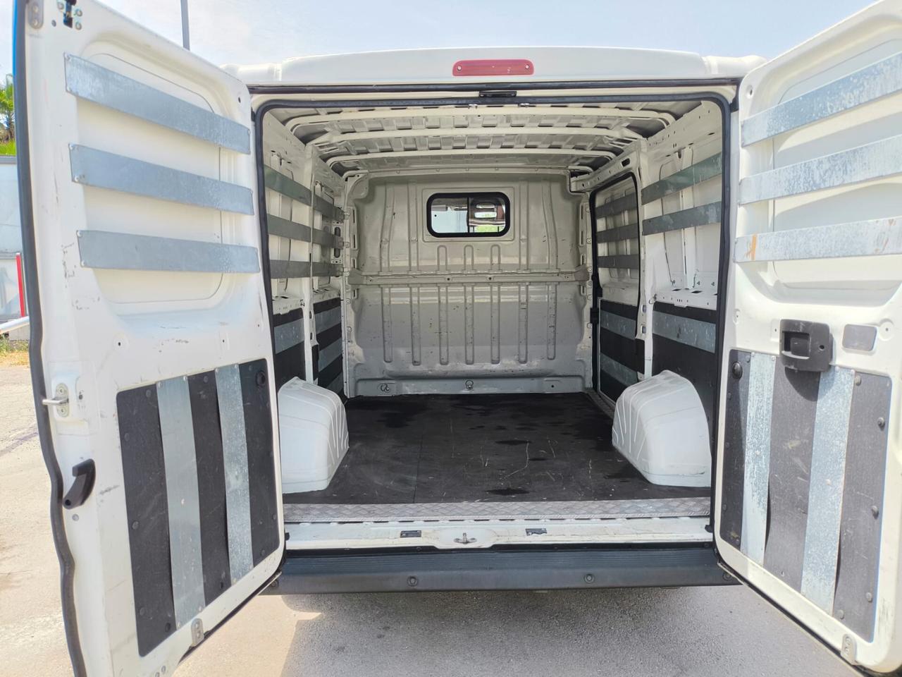 PEUGEOT BOXER 2.2 120 CV. L1H1 CON MOTORE NUOVO RIF:1623