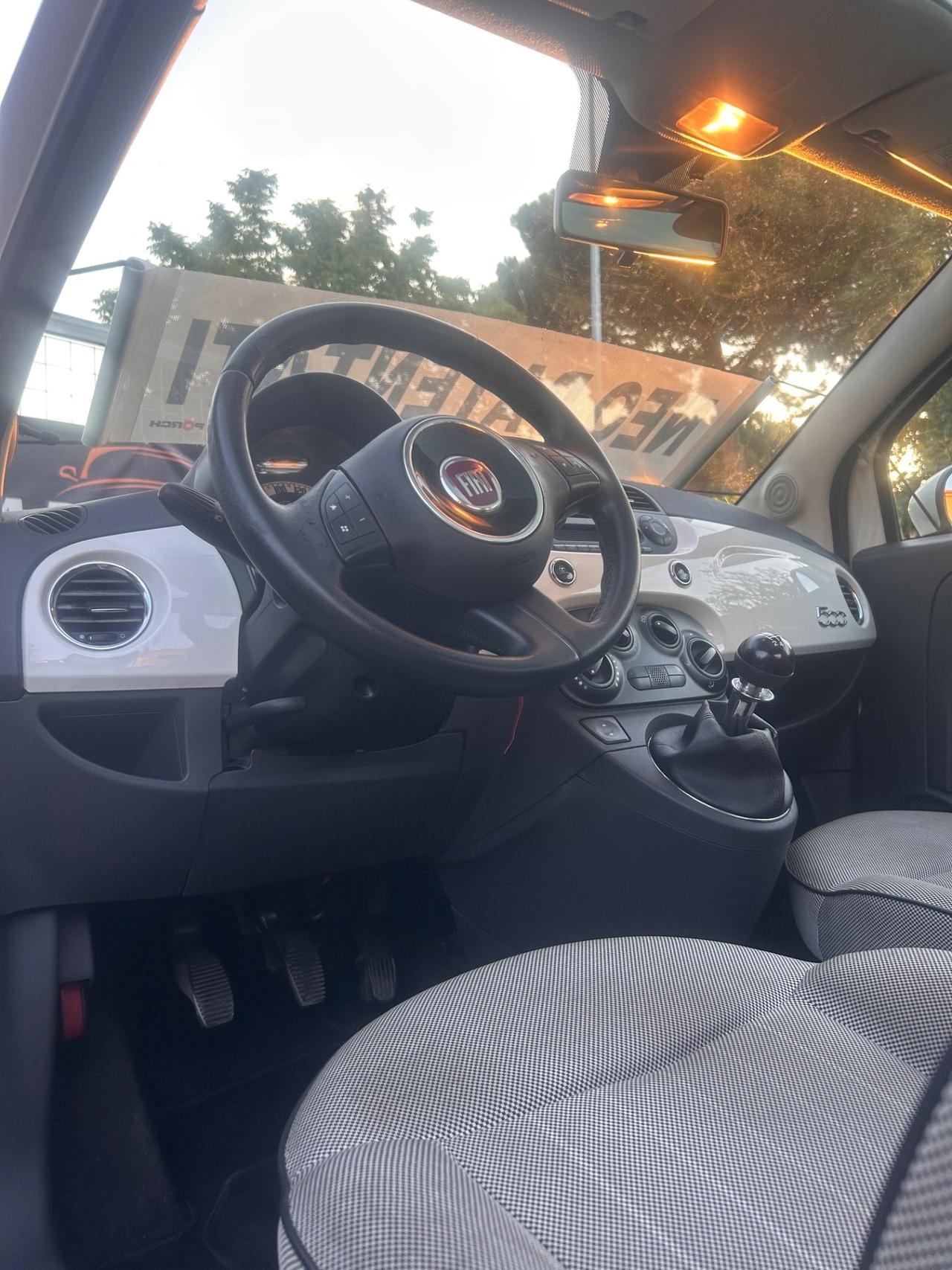 Fiat 500 1.2 Lounge