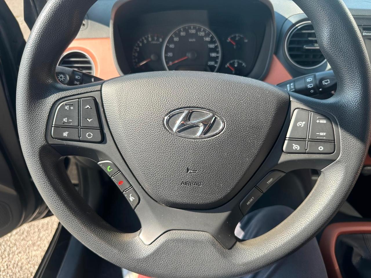 Hyundai i10 1.0 MPI Login