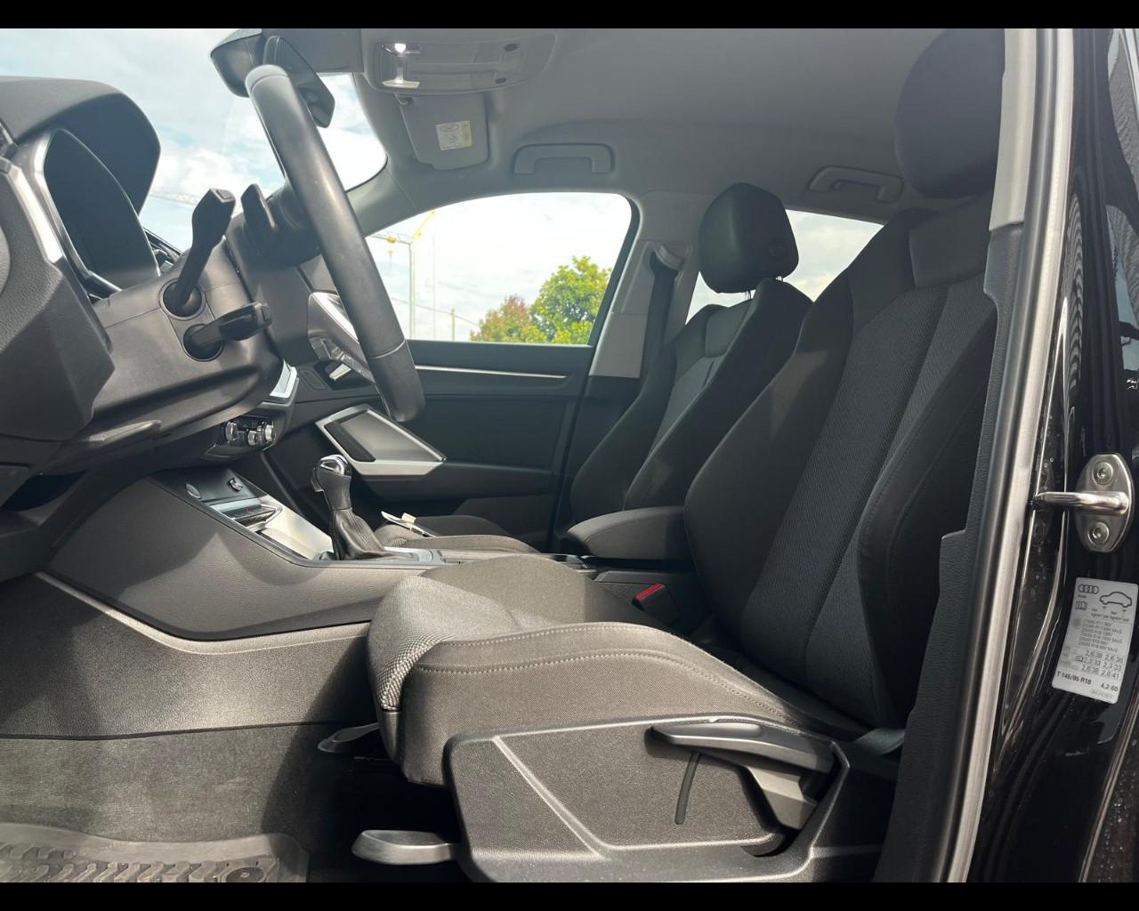 AUDI Q3 40 TFSI QUATTRO S-TRONIC BUSINESS ADVANCED