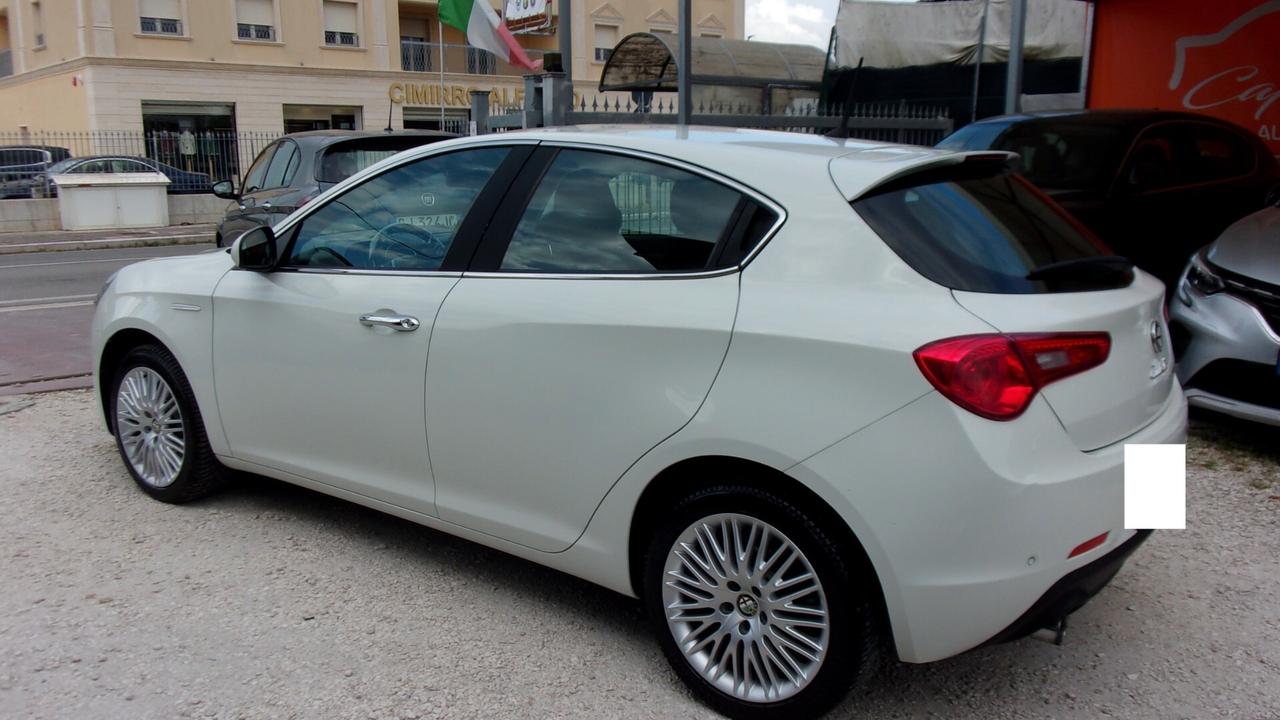 Alfa Romeo Giulietta 1.4 Turbo 120 CV GPL Distinctive
